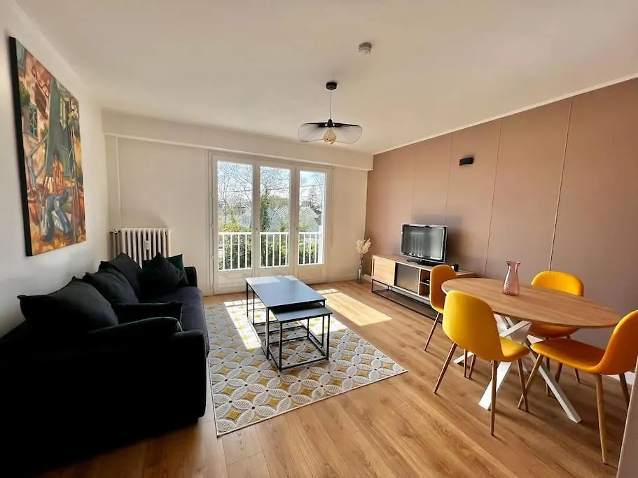 New : T2 Refais A Neuf Avec Parking ! Daire Lorient Fransa